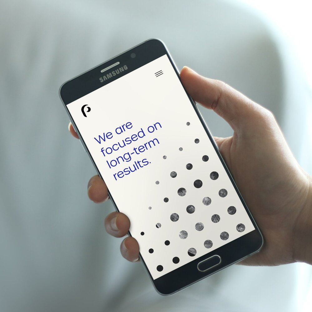 Loom Collective - Parallaxes Capital - mobile website